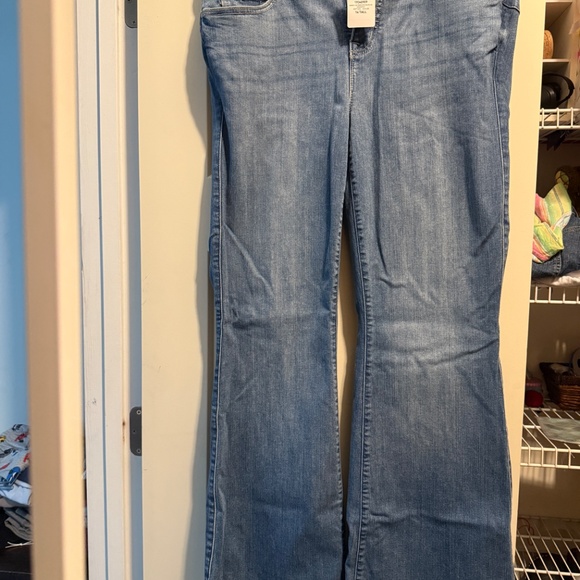 NWT Torrid Bombshell Flare ~ 14 ~ Tall - Picture 3 of 3